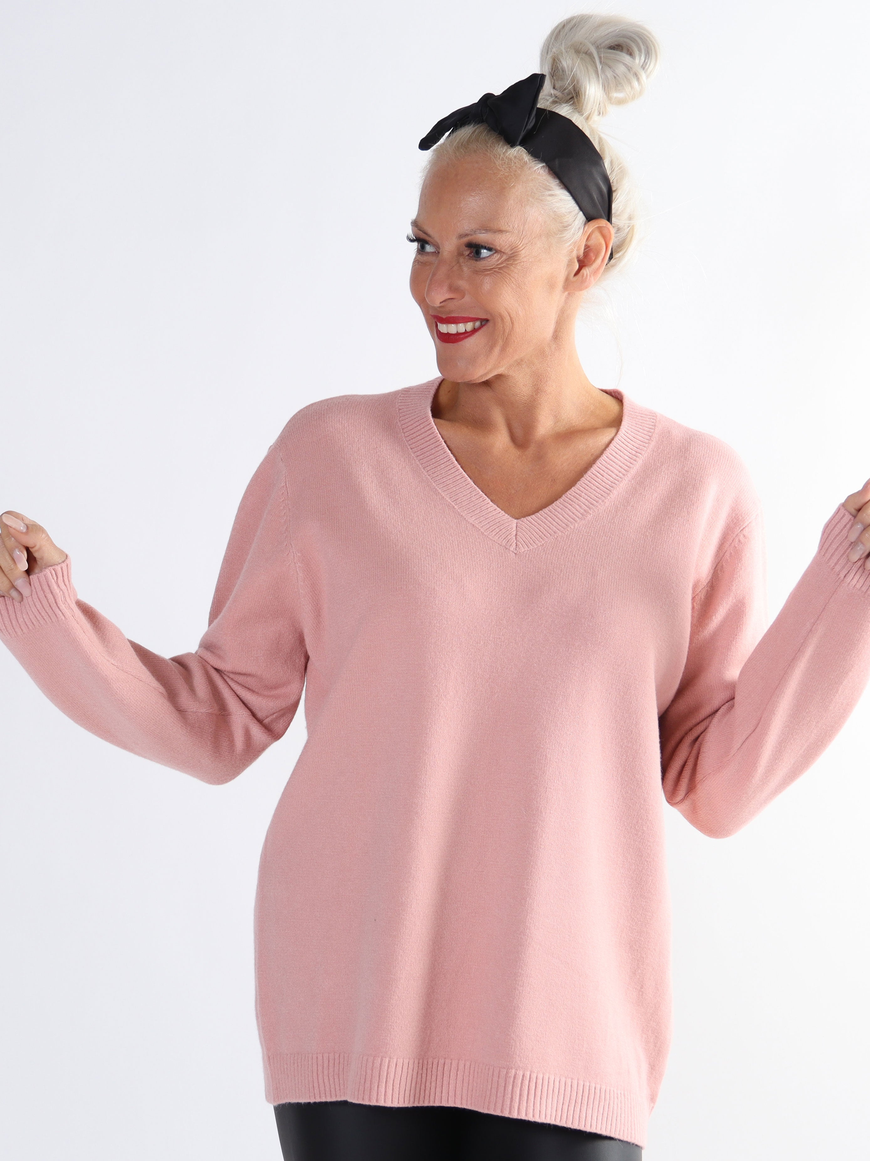 Tamara - Mjuk tröja med liten v-ringning